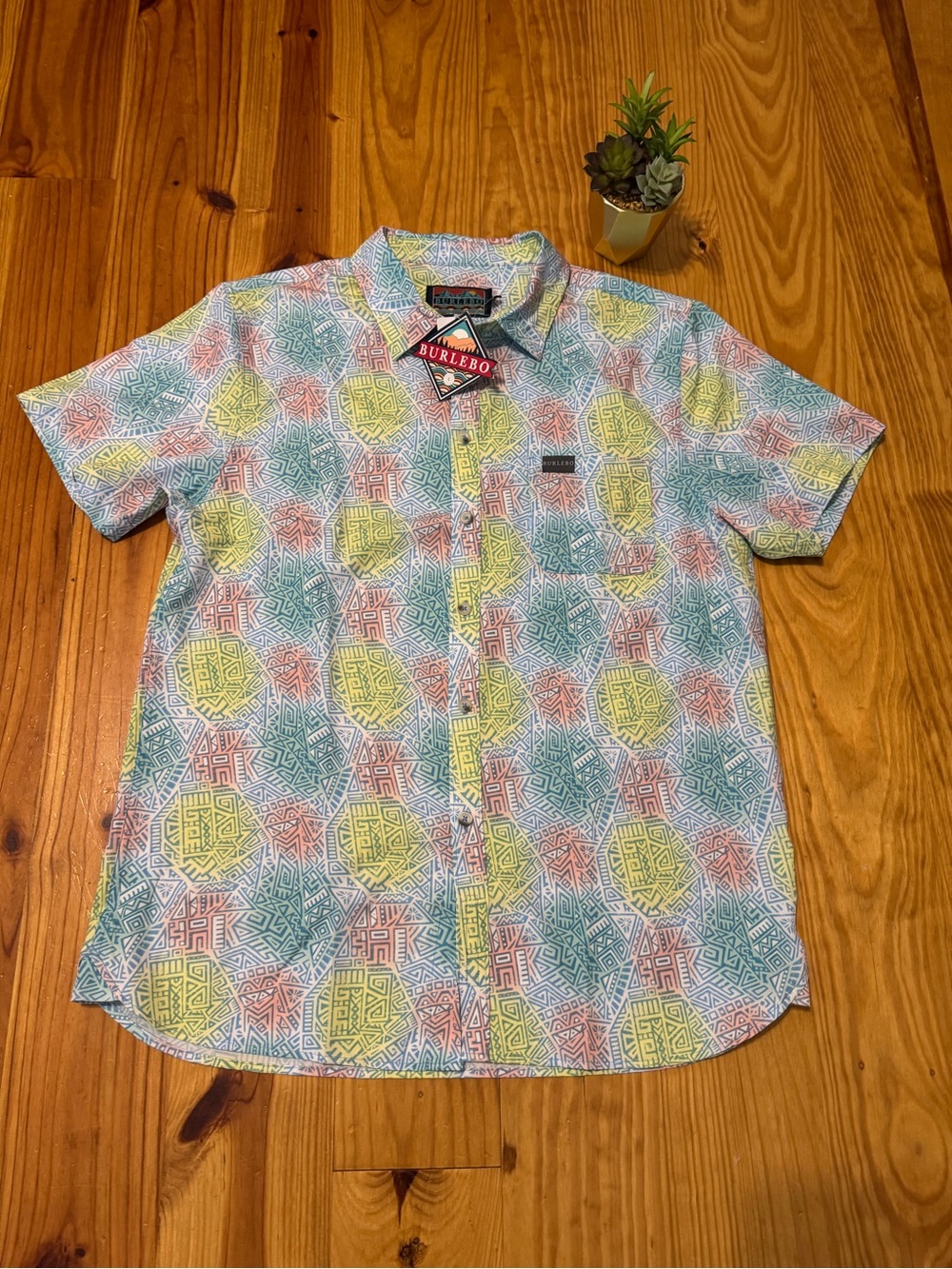Burlebo Shirt Performance Button Up Mayan Lightweight Stretch Size LRG NEW